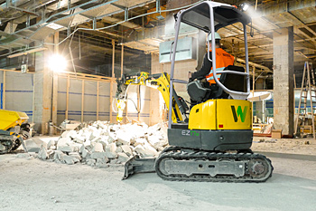 Batterieelektrischer Minibagger EZ17e